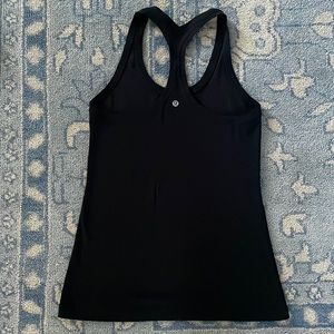 Lululemon Size 8 Black Running Tank Worn Once